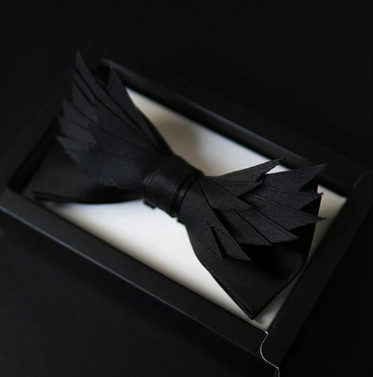 Black Unique Swan Feathered Luxurious Men's Bow Tie