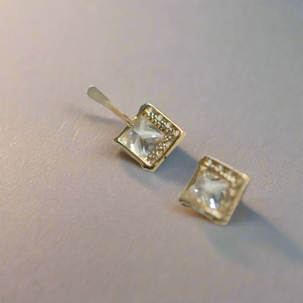 925 Sterling Silver Square White Zircon Vintage Classic Women's Stud Earrings