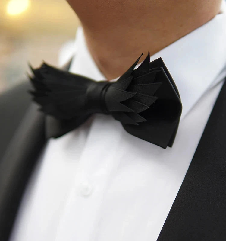 Black Unique Swan Feathered Luxurious Men's Bow Tie