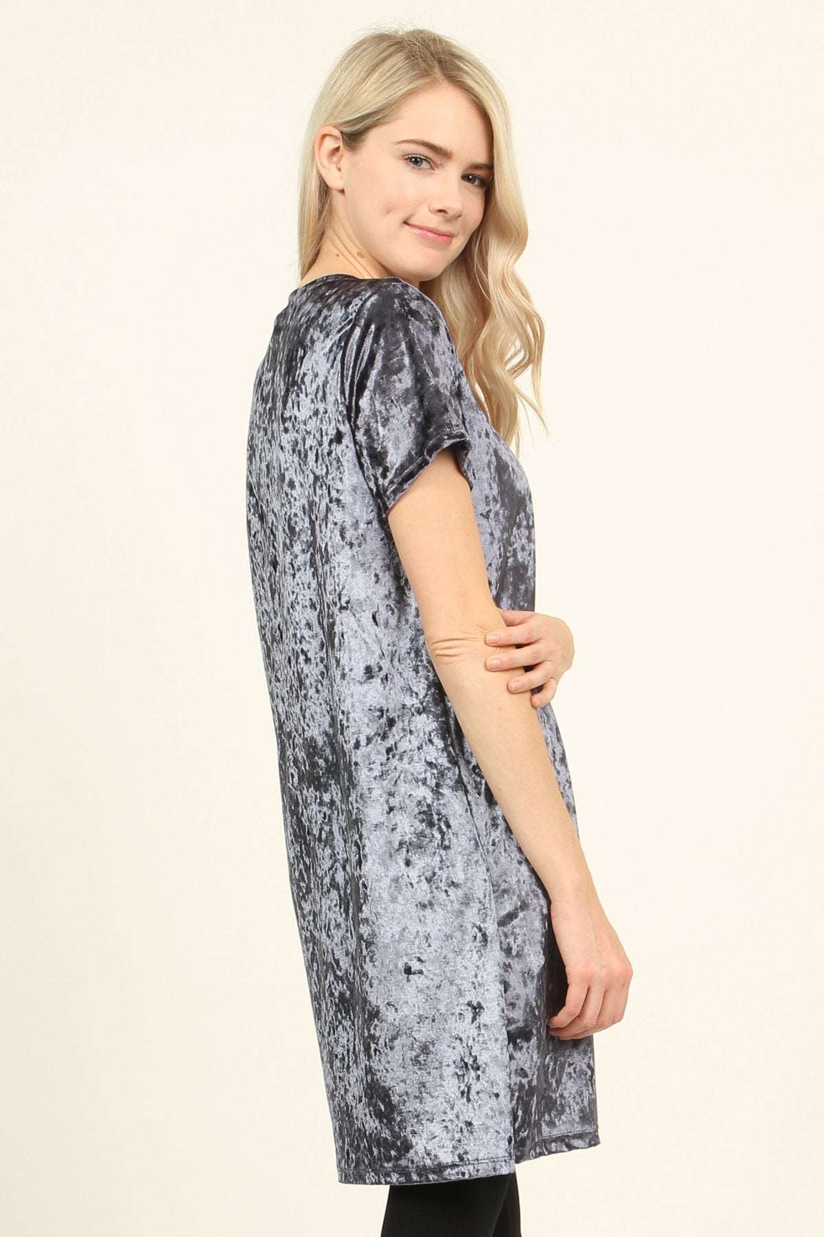 Women's Short Sleeve Relaxed Fit Crushed Velvet Tunic Dress