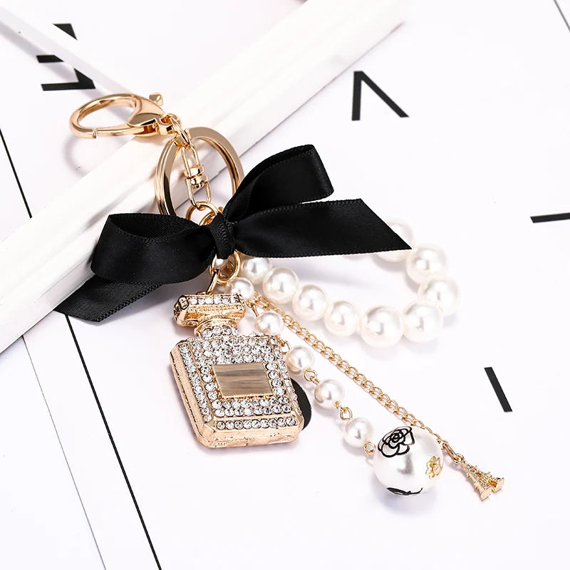 Women's Luxury Replica N°5 Perfume Bottle & Bow Keychain