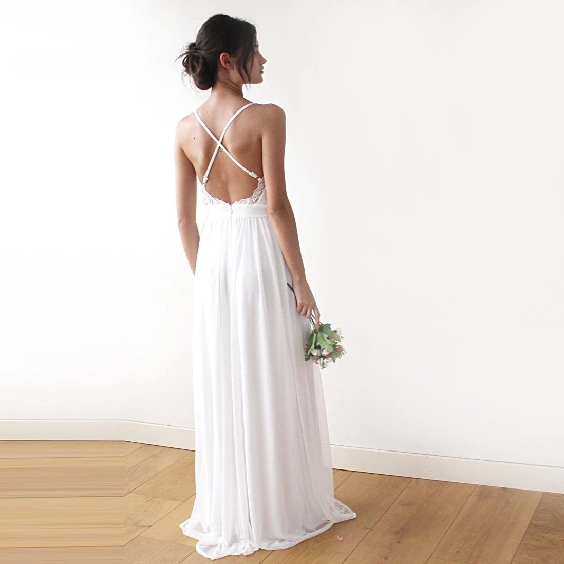 White Floral Lace Spaghetti Straps Maxi Wedding Dress with Scalloped V-Neckline