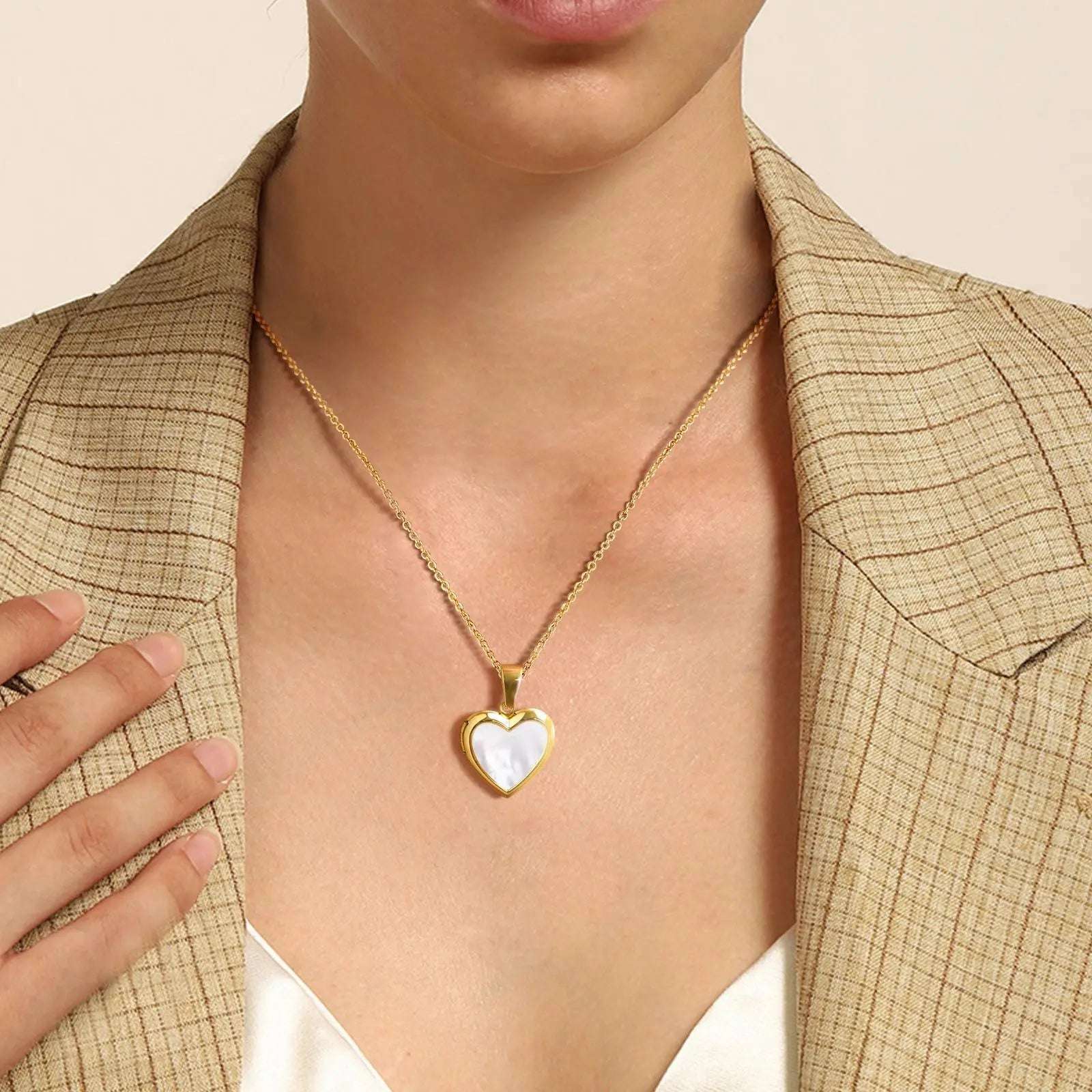 Women's White Shell Love Heart Openable Locket Necklace with Gold/Silver Gilding - 80d3e6-0e.myshopify.com - -  