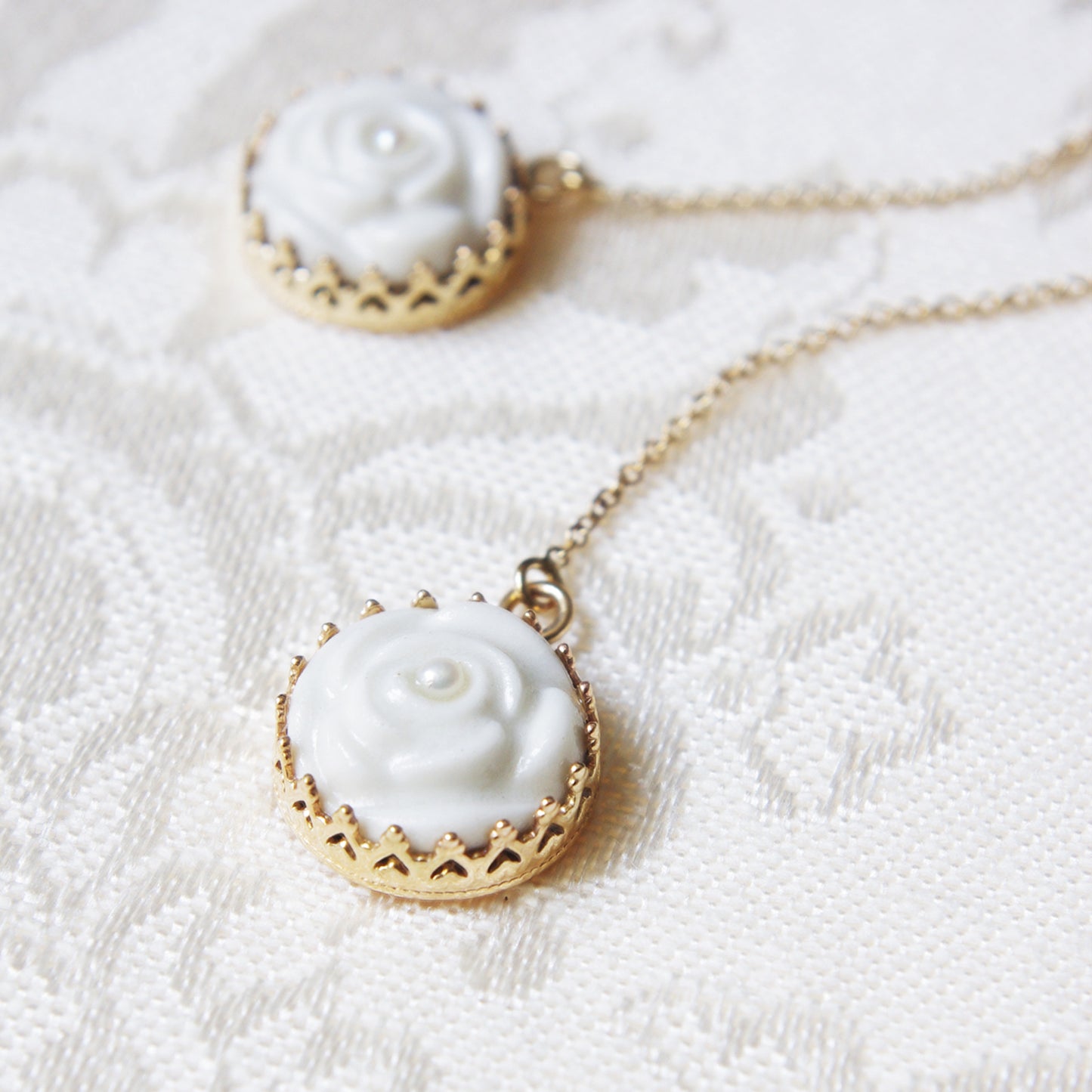 Women's White Porcelain Rose Gold-Filled Chain Earrings with Pearl Embellishment