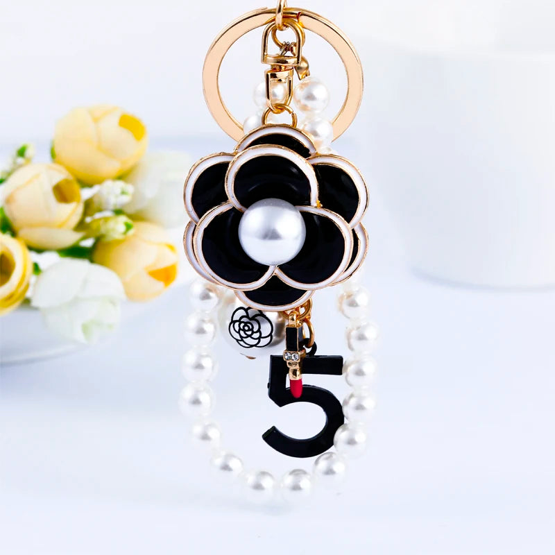 Women's Luxury Replica N°5 Perfume Bottle & Bow Keychain