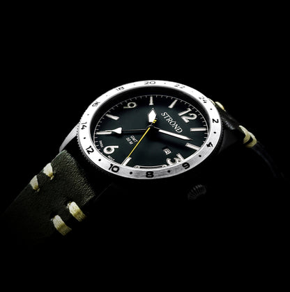 Men's Sleek Black & Steel Bezel Round Swiss Quartz Watch with Leather Strap